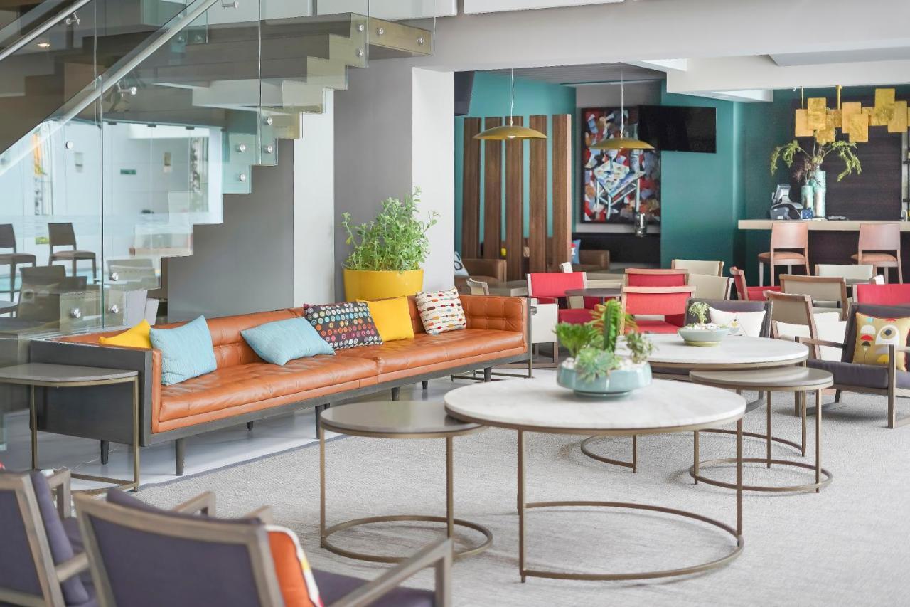 Metria Hotel Λεόν Εξωτερικό φωτογραφία The lobby of the hotel
