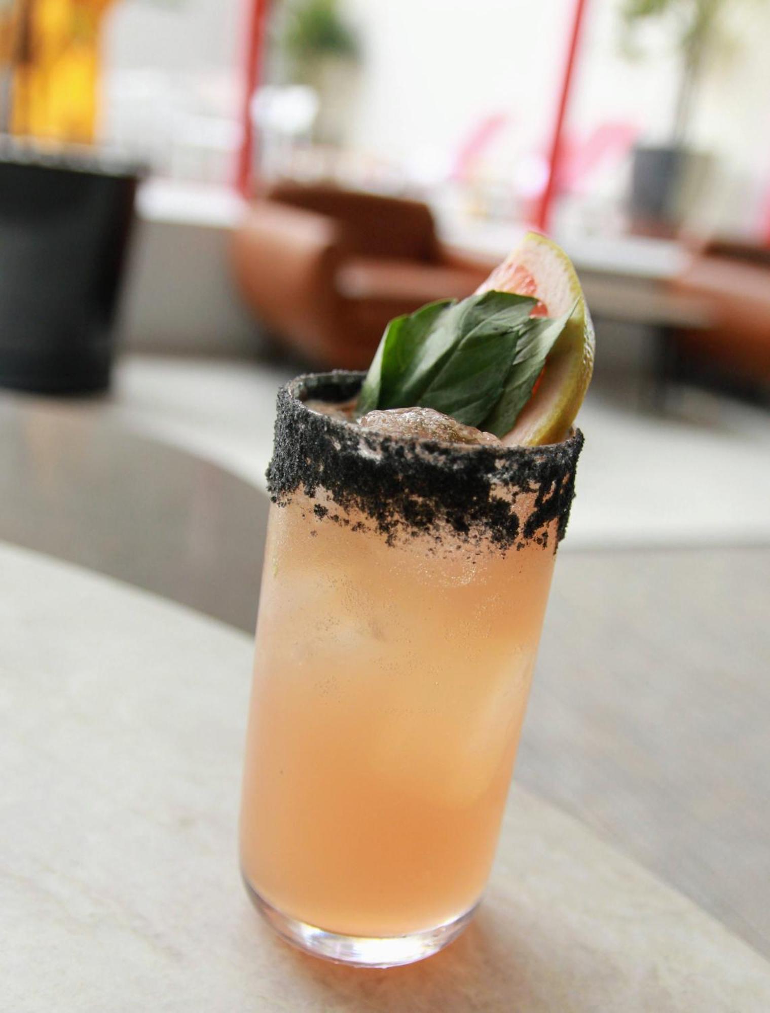 Metria Hotel Λεόν Εξωτερικό φωτογραφία Paloma cocktail